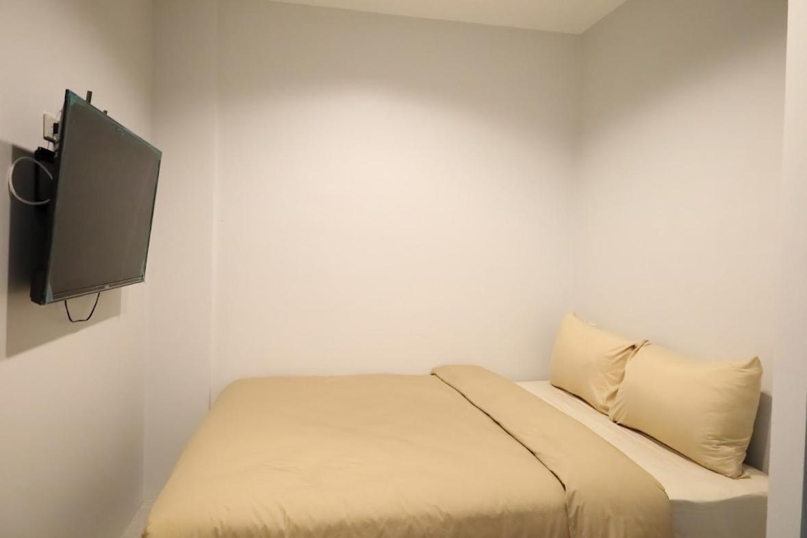 Y House Patong 호스텔 외부 사진