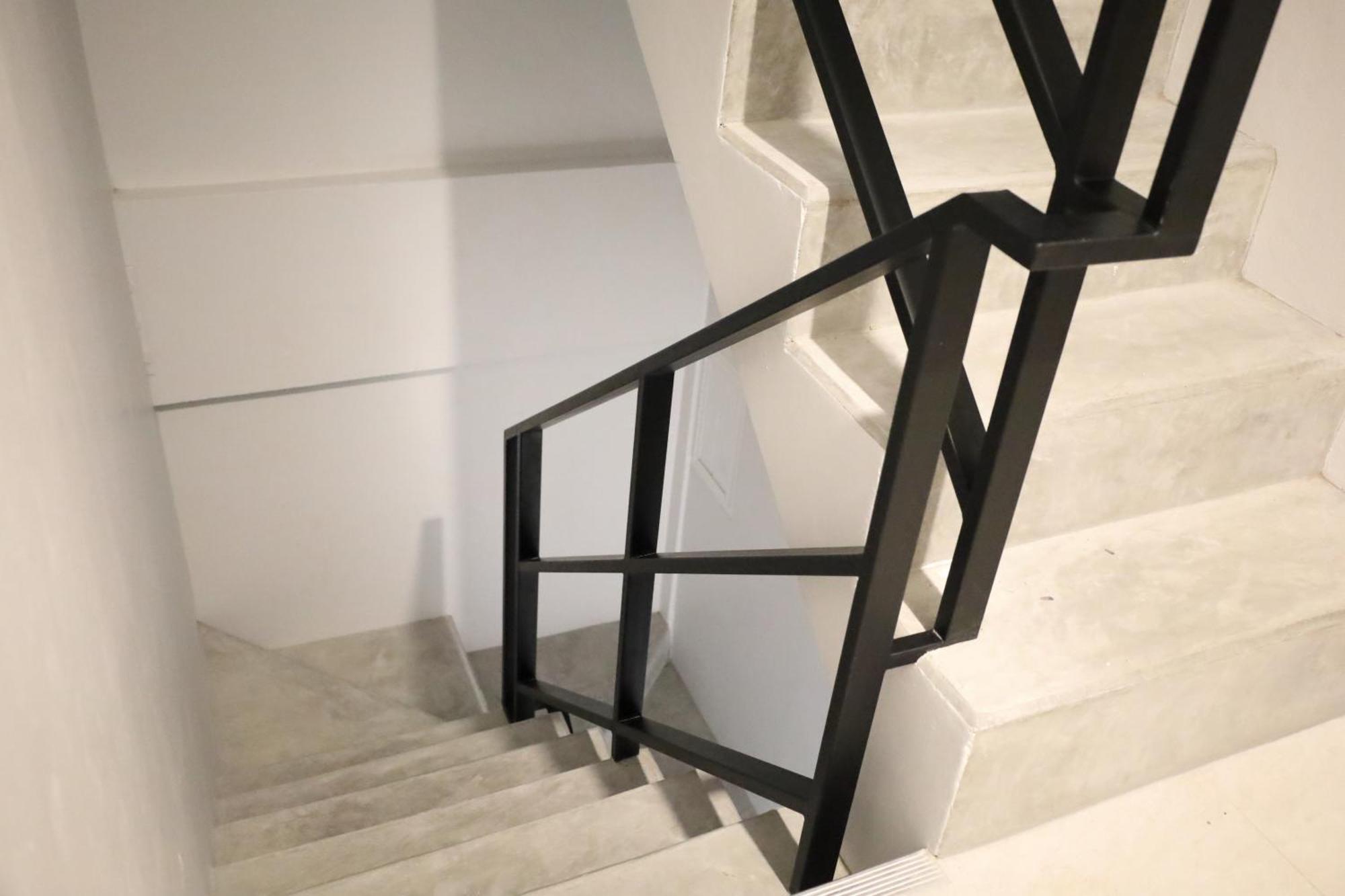 Y House Patong 호스텔 외부 사진